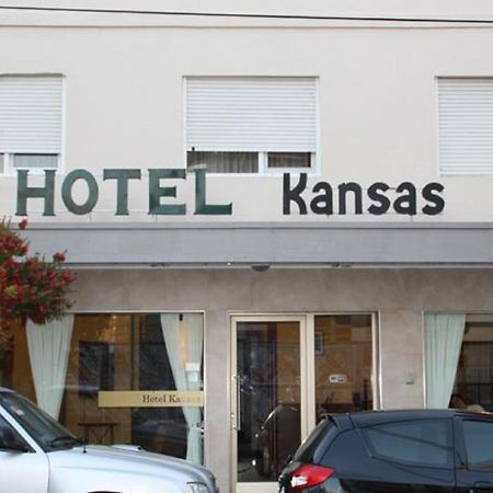 Hotel Kansas Mar del Plata Bagian luar foto